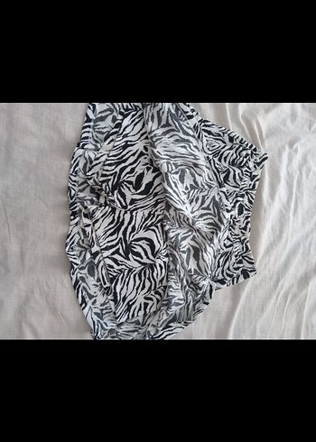 Gri Zebra Desenli Fırfırlı Mini Etek - Görsel 2