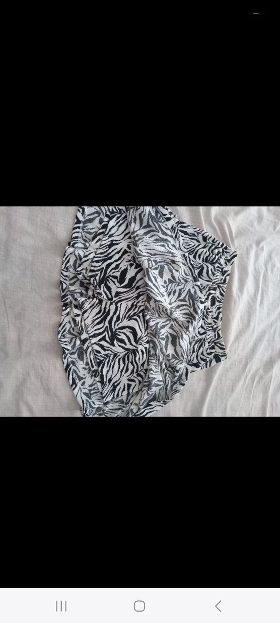 Gri Zebra Desenli Fırfırlı Mini Etek - Görsel 2