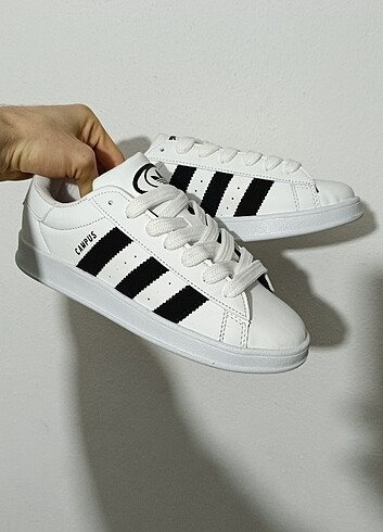 Adidas Campus