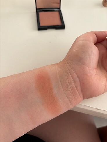 Loreal Paris Allık ile highlight