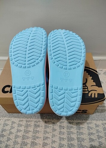 37 Beden mavi Renk Birinci sınıf kaliteli crocs terlik