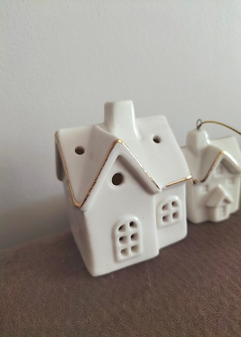 Beyaz Seramik Ev Şeklinde Mumluk ve Süs - Görsel 5