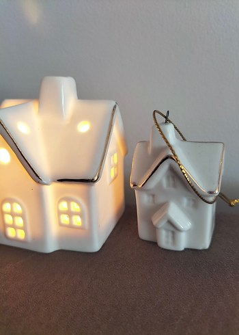 Beyaz Seramik Ev Şeklinde Mumluk ve Süs - Görsel 2