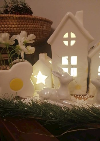 Beyaz Seramik Ev Dekoru ve Çiçekli Yumurta - Görsel 7