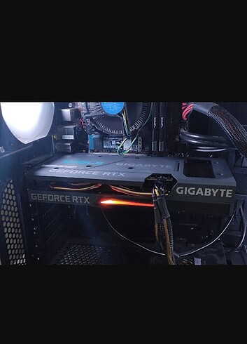 Gigabyte GeForce RTX 3060 Ti Gaming OC Pro 8G Ekran Kartı