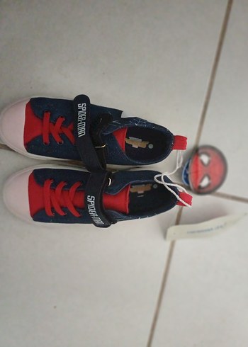 Erkek Çocuk Spiderman Baskılı Renkli Spor Ayakkabı - Görsel 2