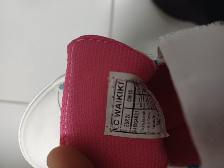 Kız Çocuk Beyaz Baskılı Cırtlı Spor Ayakkabı - Görsel 3