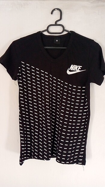 m Beden Nike tişört /Orjinal