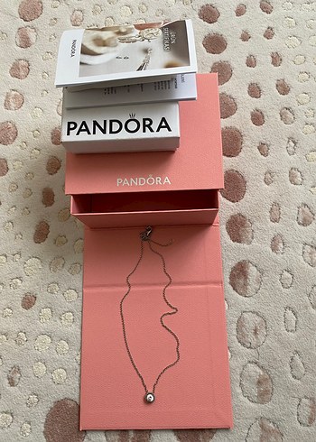 Pandora Minimal Gumus Tek Tas Kolye