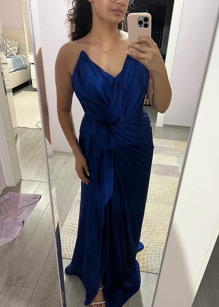 ILMIO Kırlangıç yaka drapeli abiye - Görsel 3