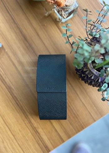 Siyah prada orijinal gözlük - Görsel 7