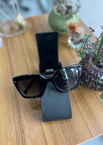 Siyah prada orijinal gözlük - Görsel 5