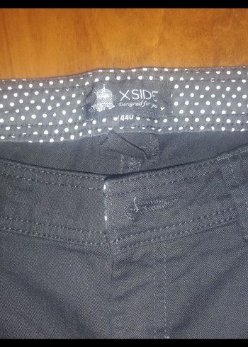 Düğmeli Siyah Pantolon - Görsel 2