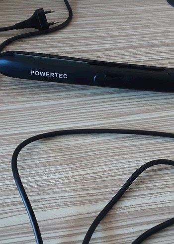 Siyah Powertec Saç Düzleştirici