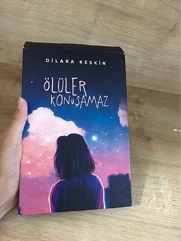 Ölüler Konuşamaz Kutulu Set