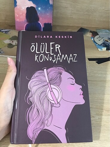 Beden Renk Ölüler Konuşamaz Kutulu Set