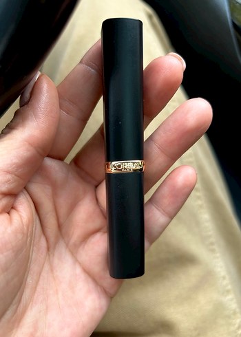 Beden Loreal Paris/ Color Riche Matte Ruj