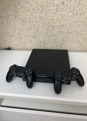 Temiz PS4 (1 yıl garantili)