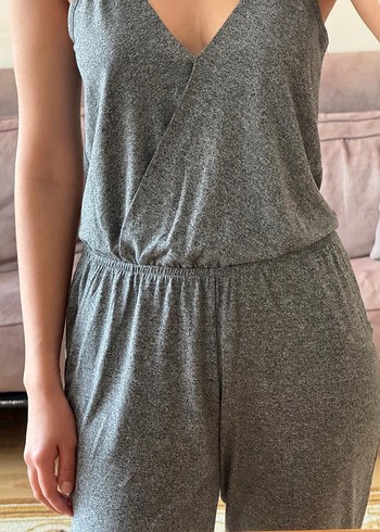 Gri V Yakalı Kadın Uzun Tulum - Görsel 4