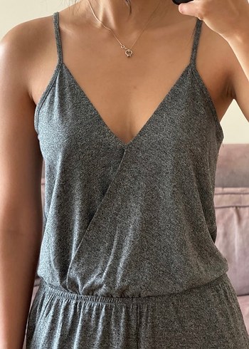 Gri V Yakalı Kadın Uzun Tulum - Görsel 2