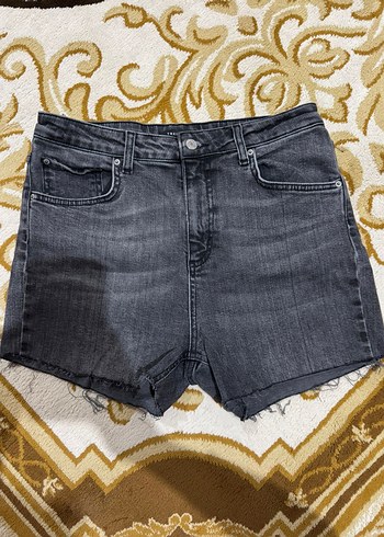 Siyah Dar Kesim Mini Kot Şort - Görsel 2