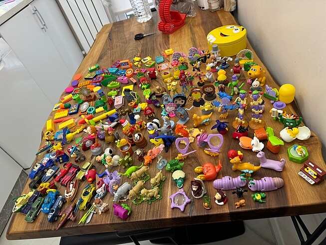 Kinder toybox oyuncak