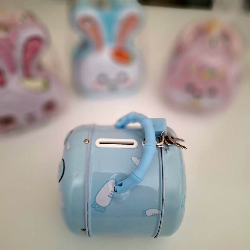 Mavi Kulplu Tavşan Kumbara. Çocuk Ve Yetişkin. Kilitli Kumbara - Görsel 5