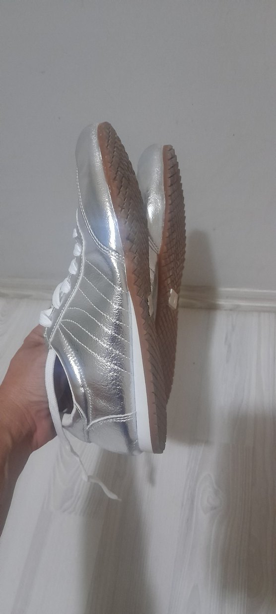 Beyaz Metalik Kadın Spor Ayakkabı - Görsel 2