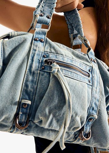 Bershka Rahat Ve Sik Acik Mavi Denim Omuz Cantasi