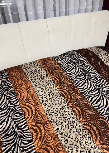 Kahverengi Zebra Desenli Yatak Örtüsü - Görsel 2
