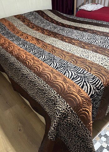 Kahverengi Zebra Desenli Yatak Örtüsü - Görsel 3