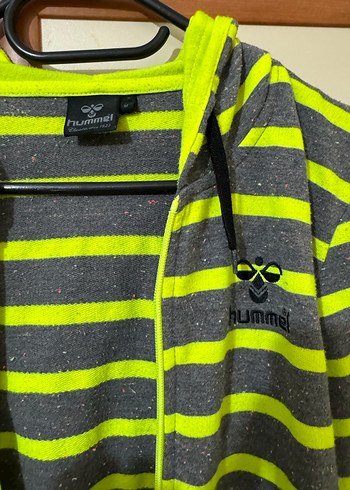 m Beden Hummel Çizgili Gri Kapüşonlu Fermuarlı Sweatshirt
