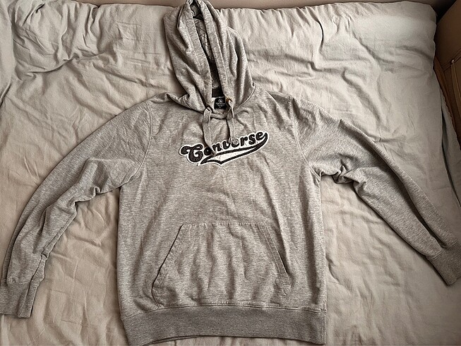 converse sweatshirt