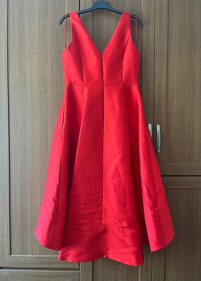 Forever New Tafta Gece Elbisesi - Görsel 2