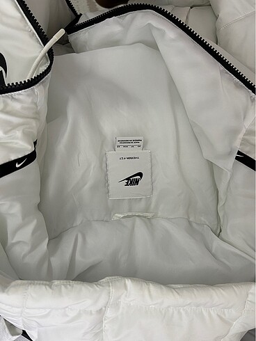 xs Beden beyaz Renk Nike Mont