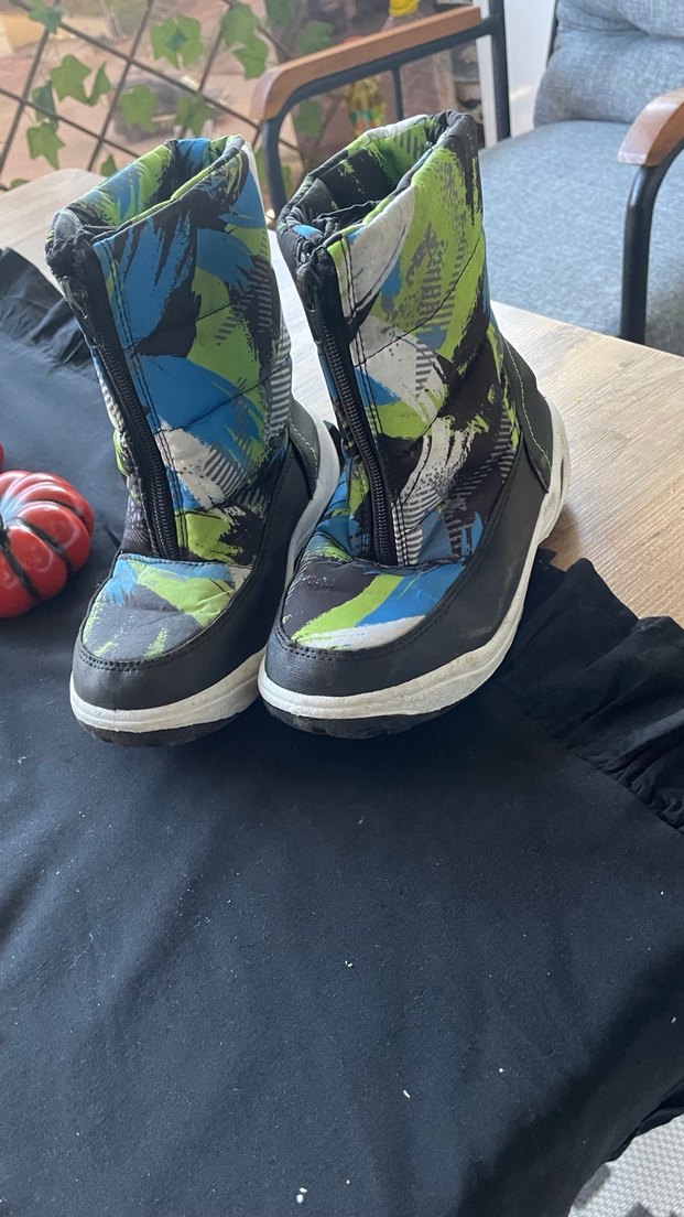 Çocuk Çok Renkli Bağcıksız Kauçuk Bot - Görsel 3