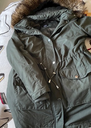 Gri Kürklü Kadın Kışlık Mont - Görsel 3