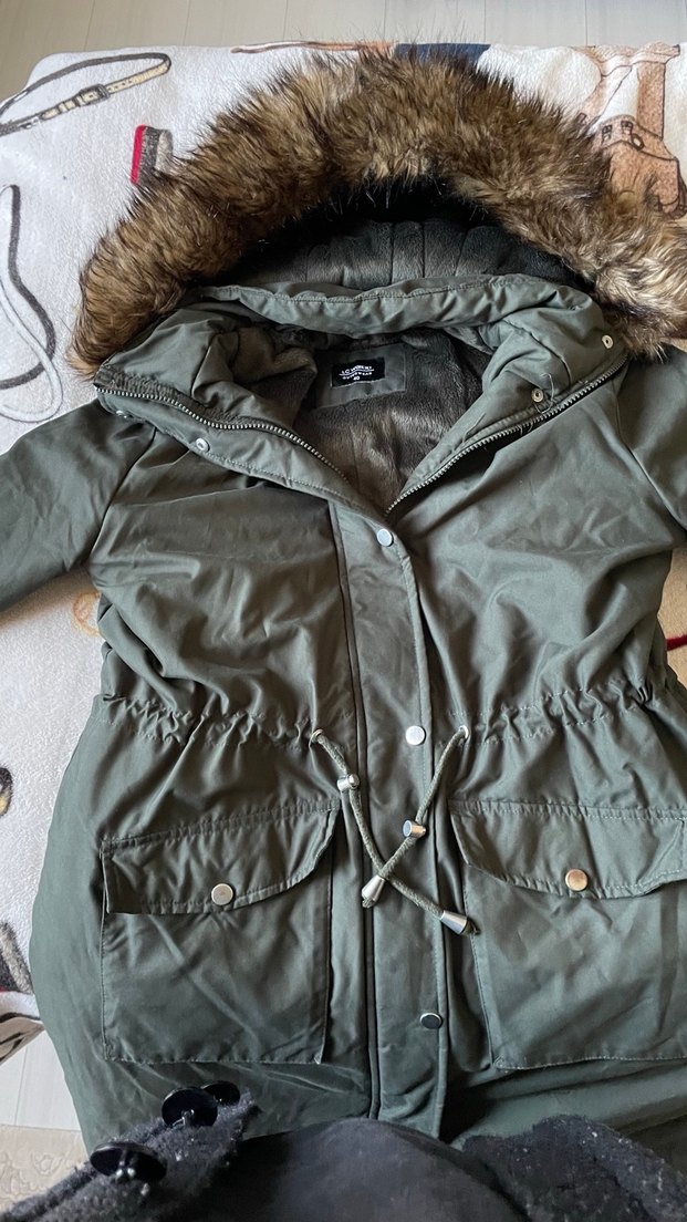 Gri Kürklü Kadın Kışlık Mont - Görsel 2