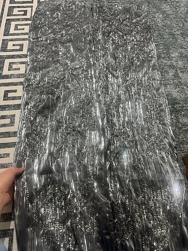 m Beden İşlemeli pantolon zara