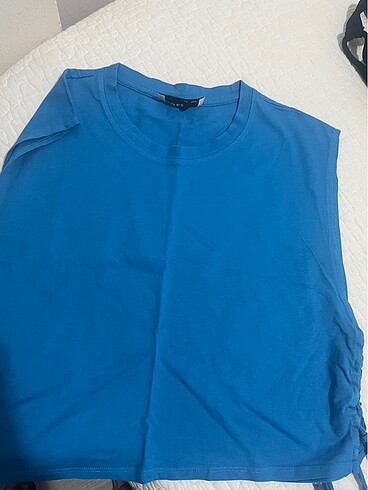 Mavi tshirt
