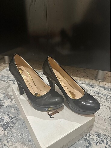 Stiletto