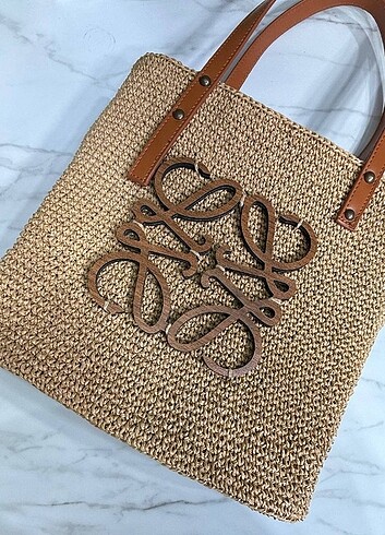 Loewe Raffia beach bag 35 X 30 cm 