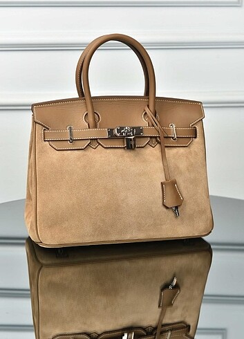 Hermes HERMES - Birkin İthal Ürün Ölçüler: 30 × 23 × 16 cm 