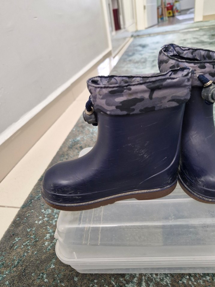 igor yagmur çizmesi 25 numara - Görsel 3