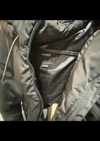 Stradivarius Kadın Siyah Fermuarlı Kısa Kış Montu