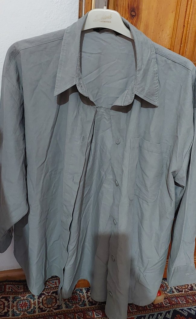 Gri Keten Kadın Gömlek, Uzun Kollu, Düğmeli - Görsel 2