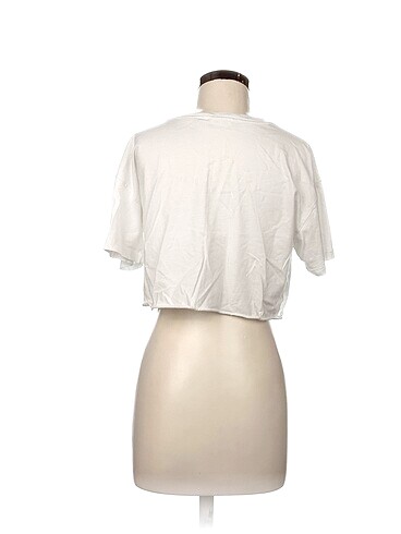 xl Beden Pull and Bear T-shirt %70 İndirimli.
