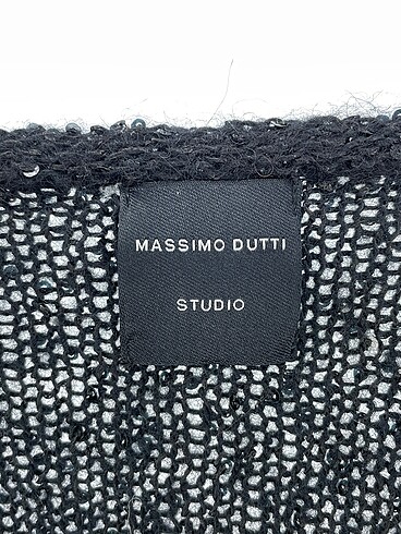 m Beden siyah Renk Massimo Dutti Bluz %70 İndirimli.