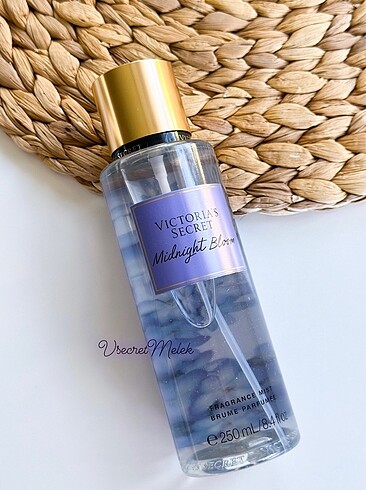 Victorias Secret Midnight Bloom Sprey