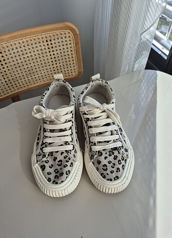 ORİJİNAL LEOPAR DESENLI ZARA AYAKKABI